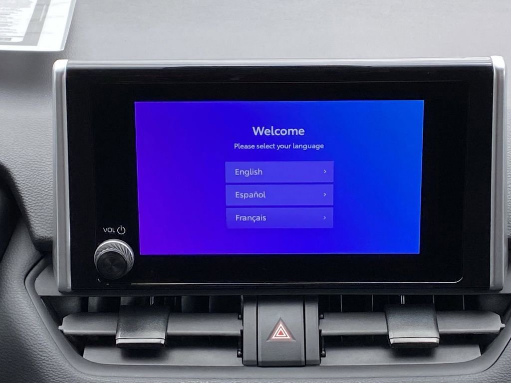 Certified 2025 Toyota RAV4 LE FWD image 30