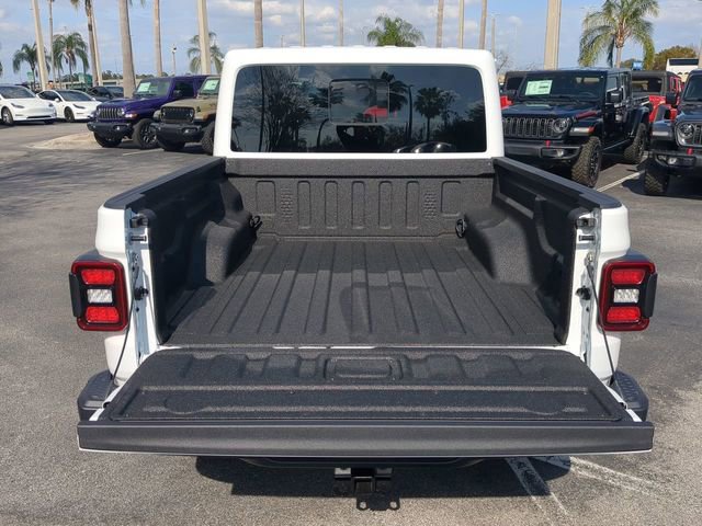 New 2026 Jeep Gladiator Sport image 14