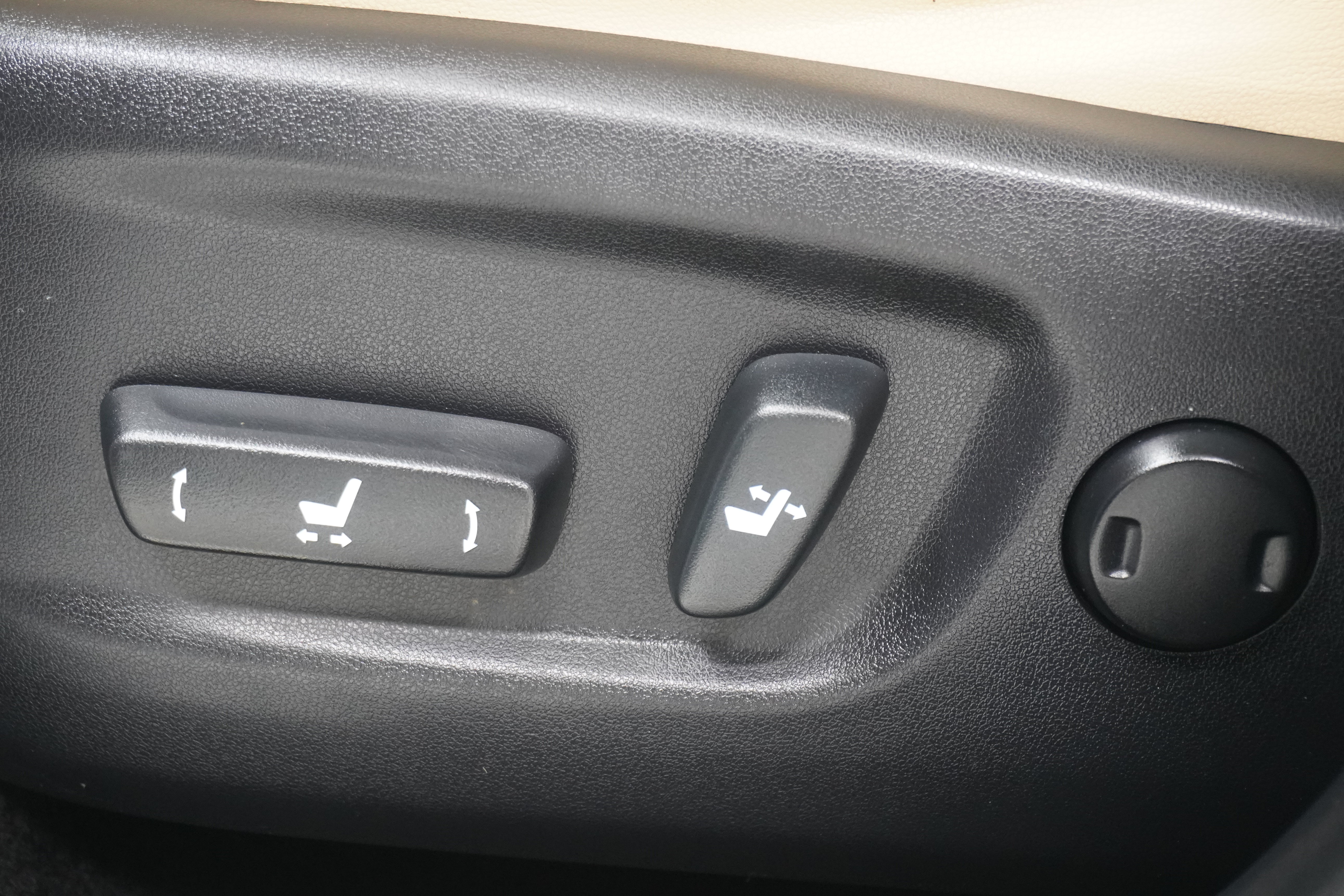 Used 2015 Lexus NX 200t FWD w/ Premium Package image 15