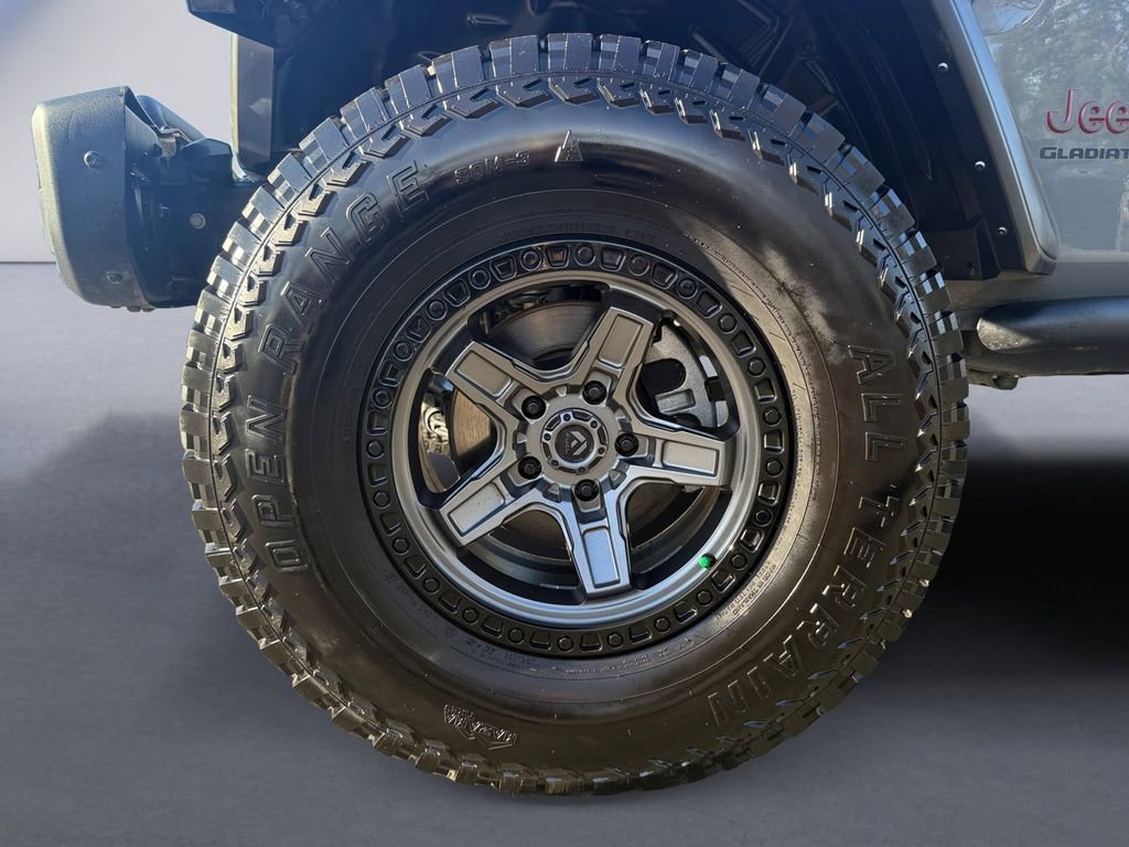 Used 2021 Jeep Gladiator Rubicon image 9
