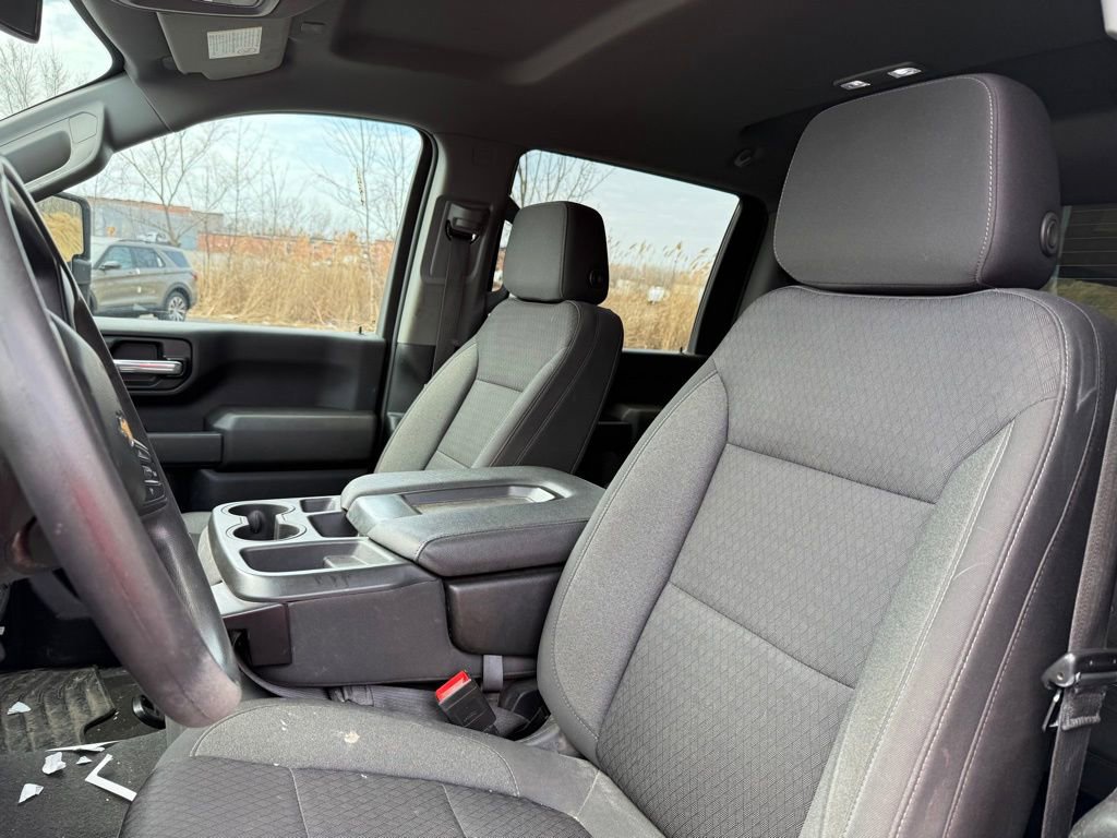 Used 2023 Chevrolet Silverado 2500 Custom w/ Custom Value Package AWD/4WD image 5