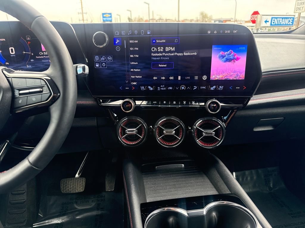 Used 2025 Chevrolet Blazer EV RS image 17