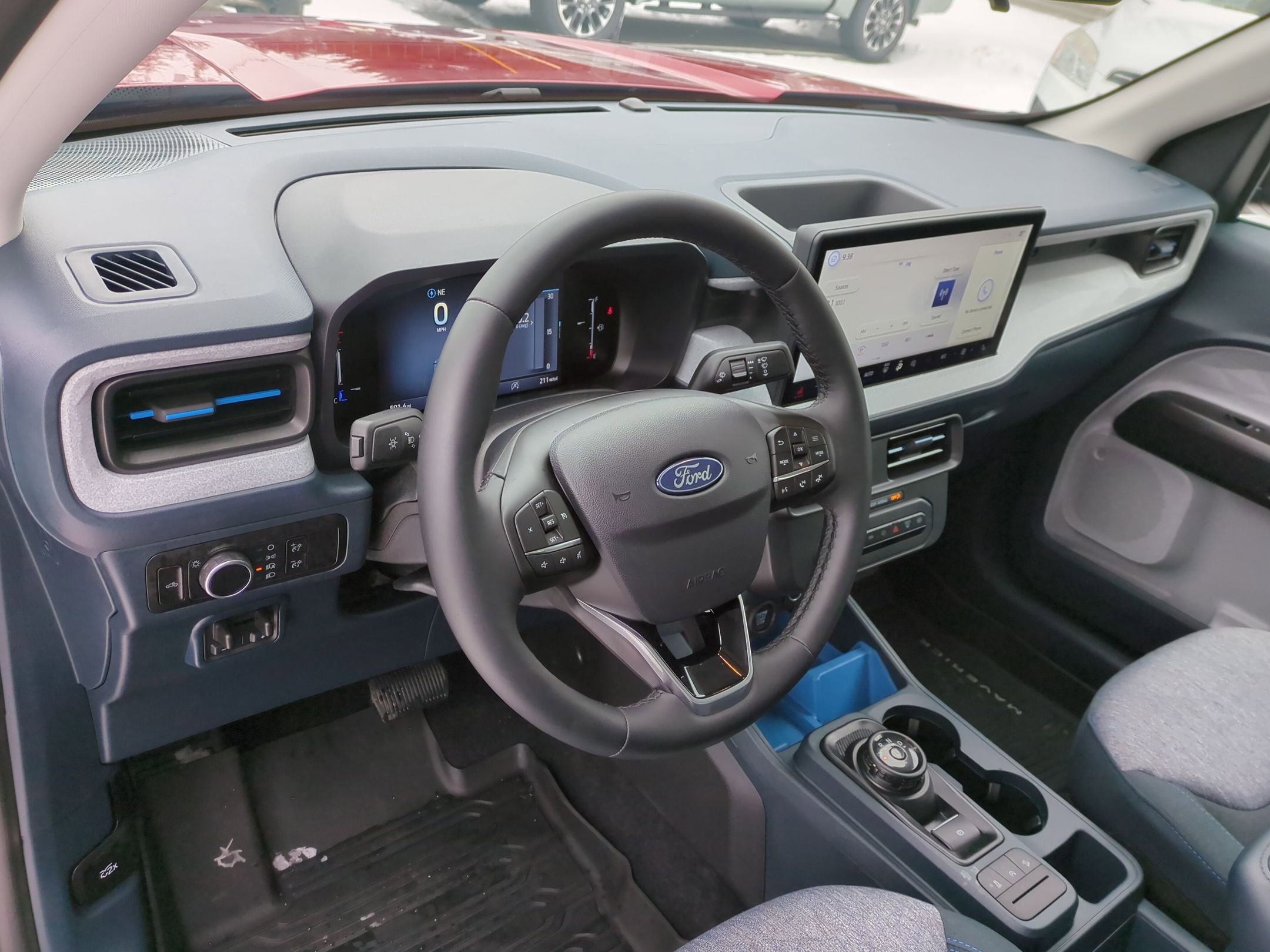 Used 2025 Ford Maverick XLT w/ XLT Luxury Package image 8