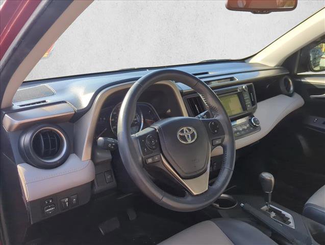 Used 2014 Toyota RAV4 Limited image 10