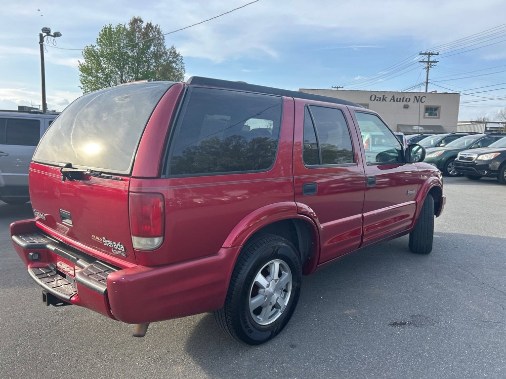 Used 2000 Oldsmobile Bravada AWD w/ Convenience Pkg I image 5