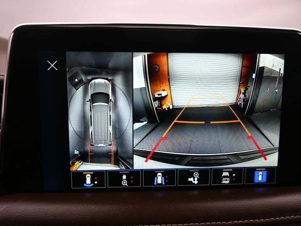 Used 2023 Chevrolet Suburban High Country w/ Premium Package 2 image 19