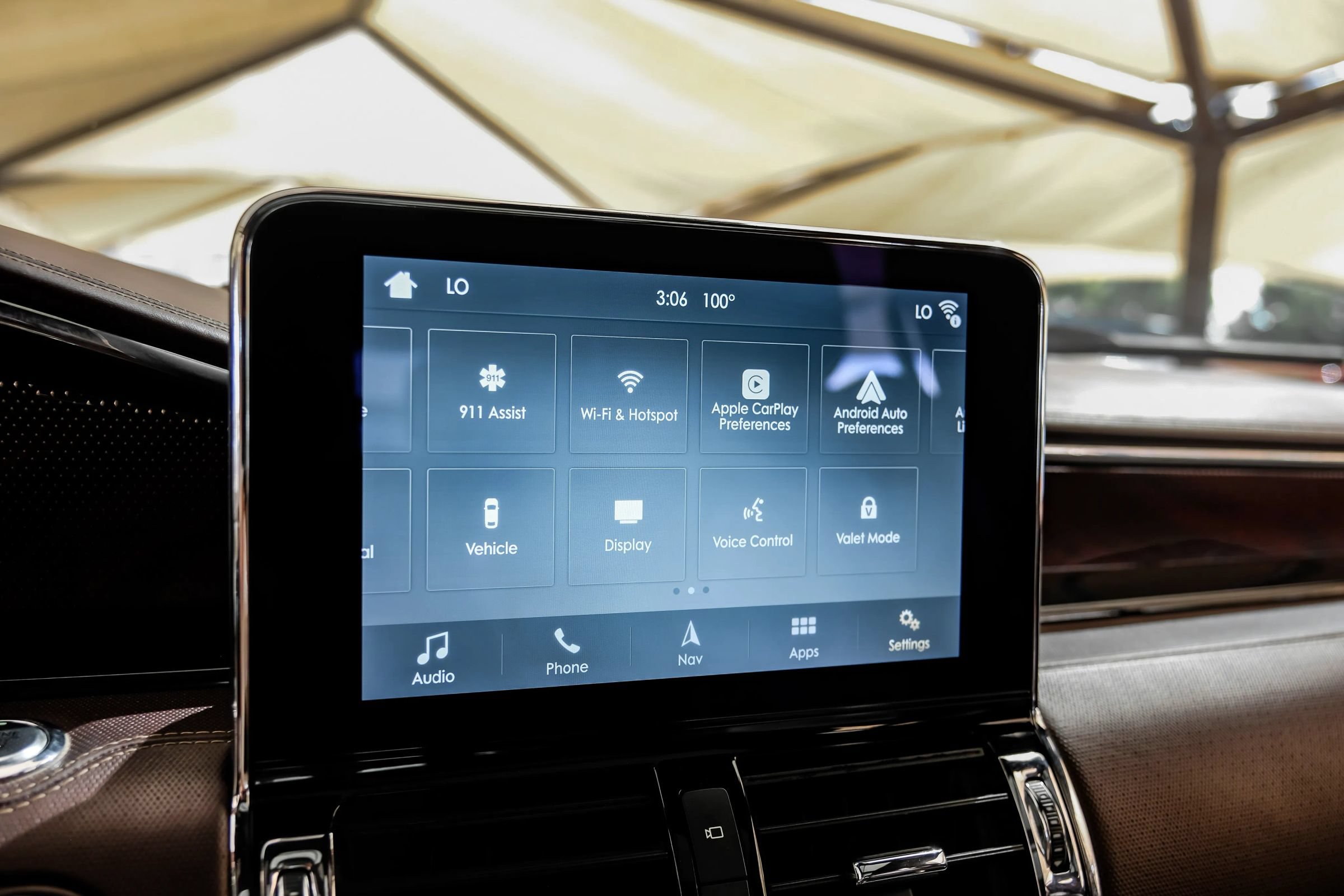 Used 2019 Lincoln Navigator Black Label w/ Cargo Package AWD/4WD image 40