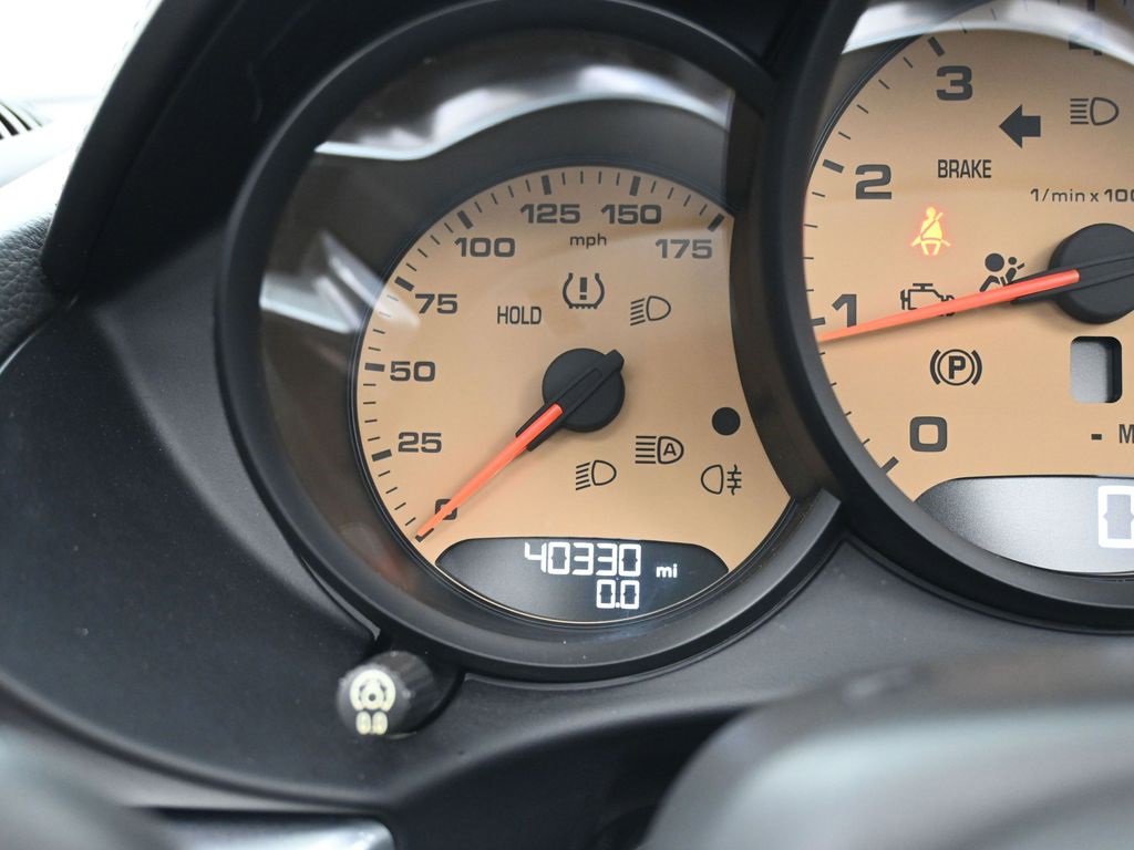 Certified 2018 Porsche 718 Boxster image 11