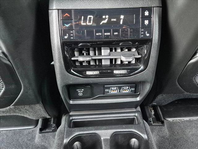 Used 2021 Jeep Grand Cherokee L Limited w/ Luxury Tech Group II AWD/4WD image 18
