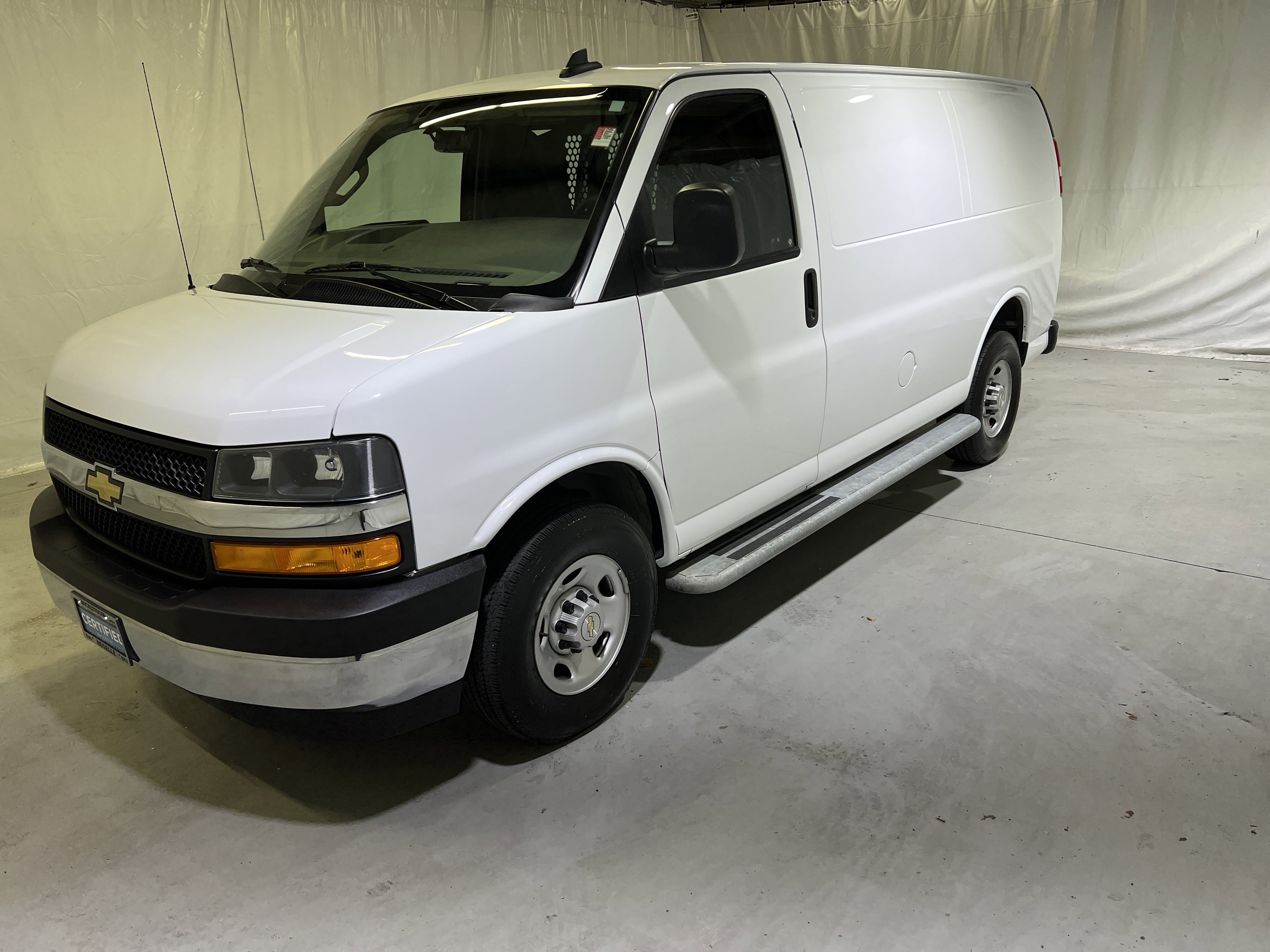 Used 2023 Chevrolet Express 2500 w/ Driver Convenience Package image 6