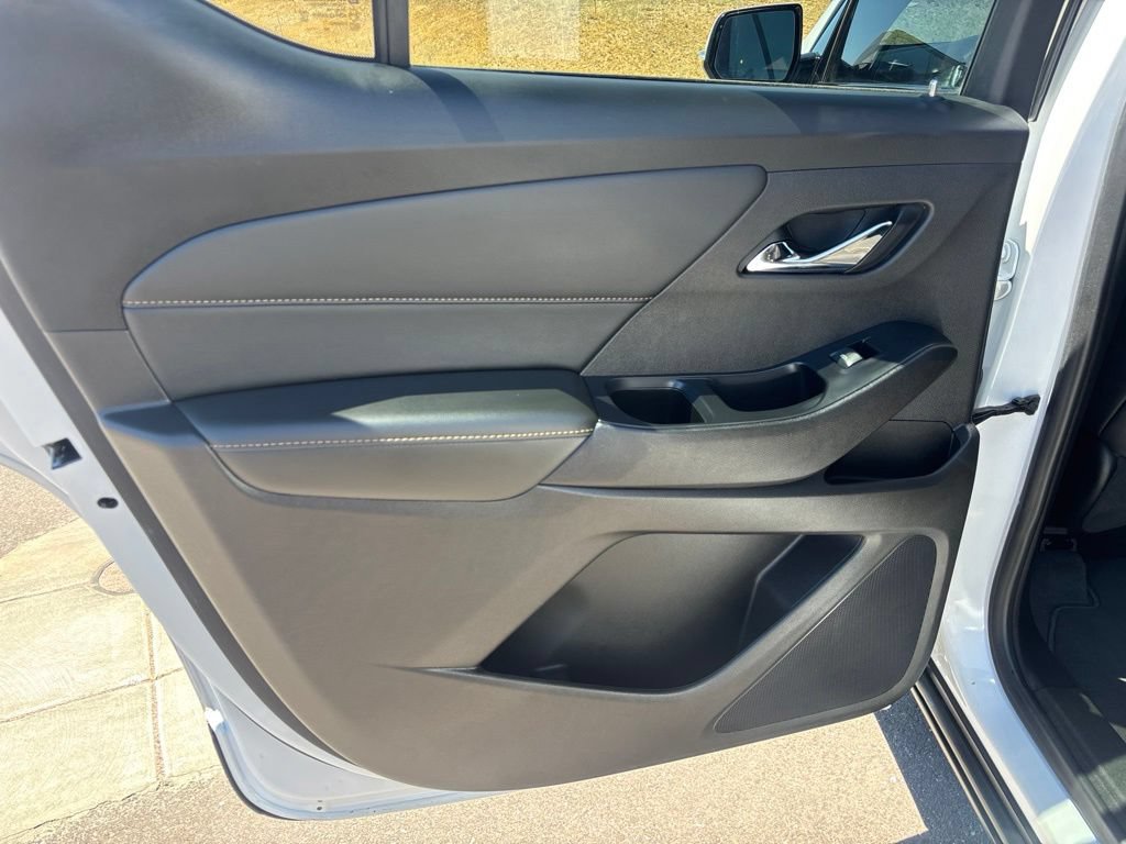 Used 2021 Chevrolet Traverse RS AWD/4WD image 13