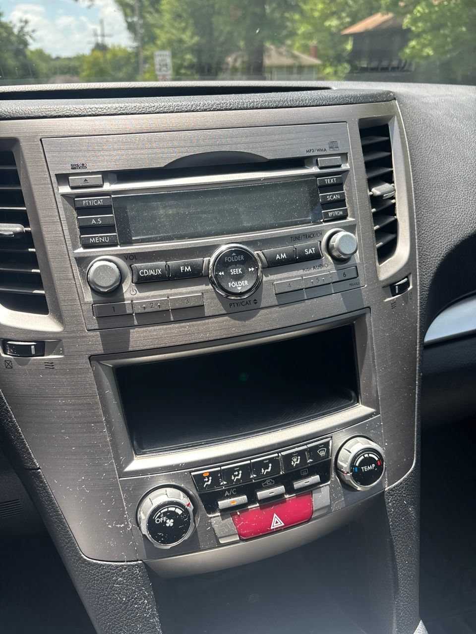 Used 2012 Subaru Outback 2.5i AWD/4WD image 3