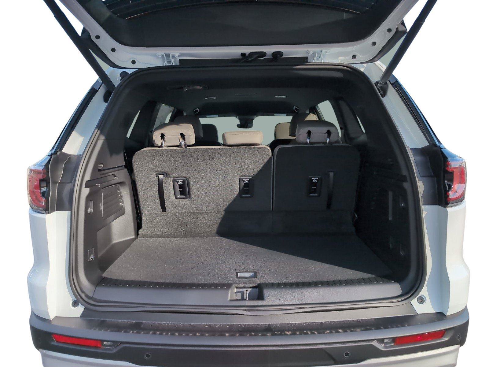 New 2026 GMC Acadia Elevation w/ Elevation Premium Package FWD image 33