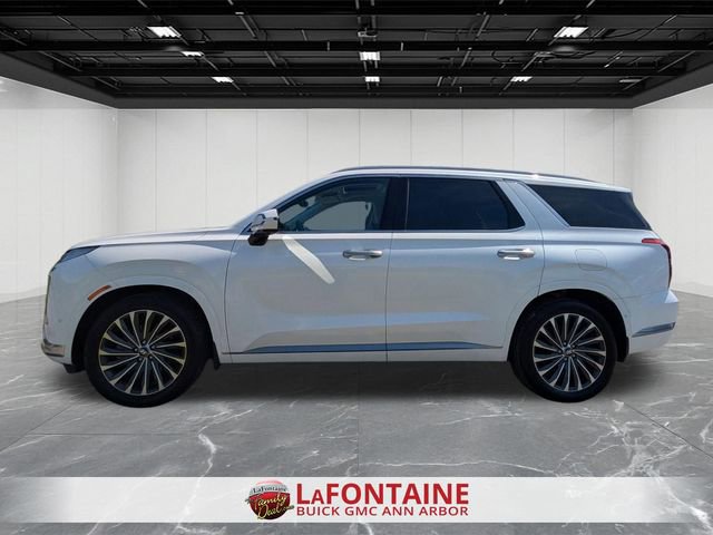 Used 2023 Hyundai Palisade Calligraphy AWD/4WD image 2