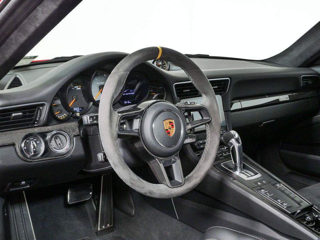 Certified 2019 Porsche 911 GT3 RS RWD image 4