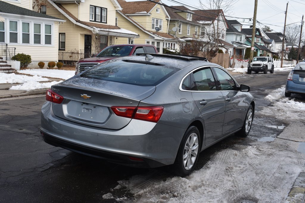 Used 2024 Chevrolet Malibu LT image 5