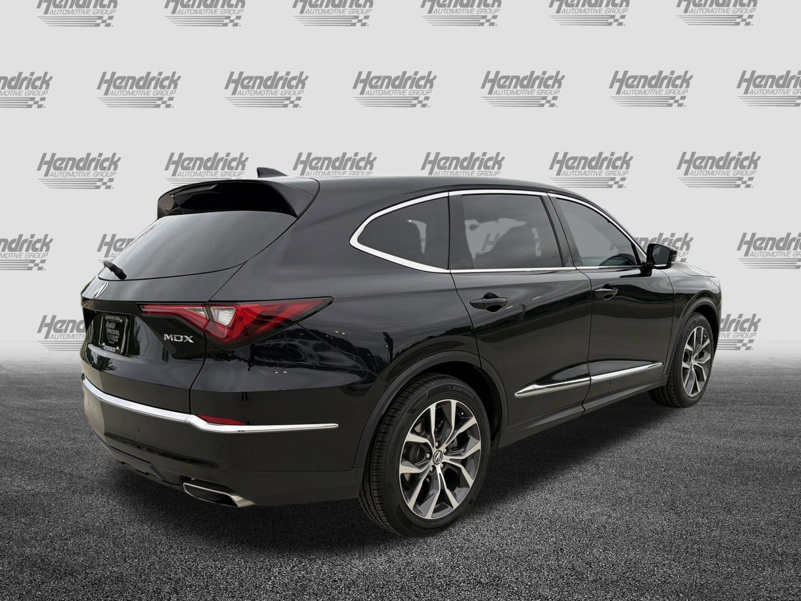 Used 2023 Acura MDX FWD w/ Technology Package image 10