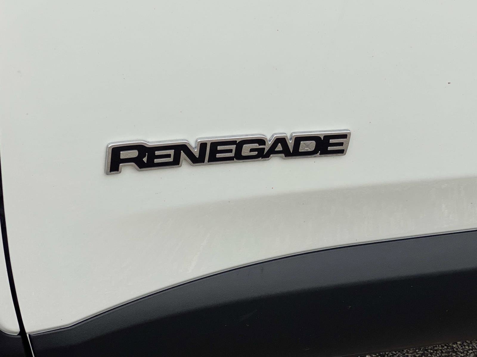 Used 2023 Jeep Renegade Limited w/ Sun/Sound Group AWD/4WD image 13
