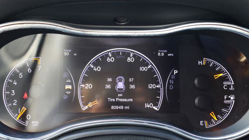 Used 2018 Jeep Grand Cherokee Altitude image 13