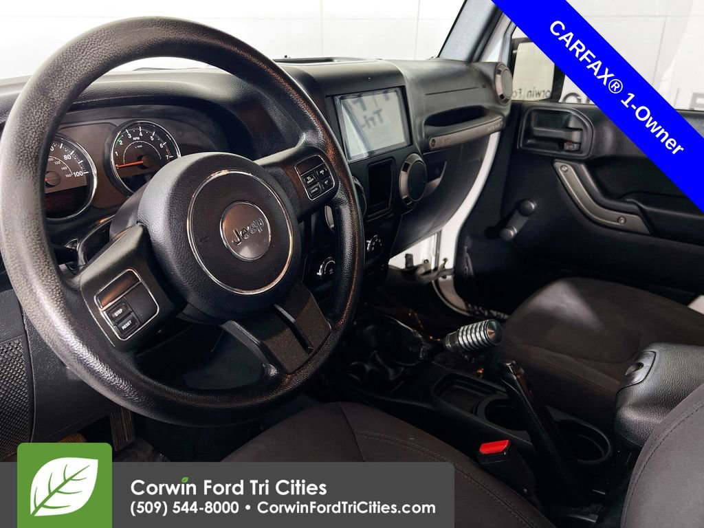 Used 2016 Jeep Wrangler Unlimited Sport w/ Max Tow Package image 3