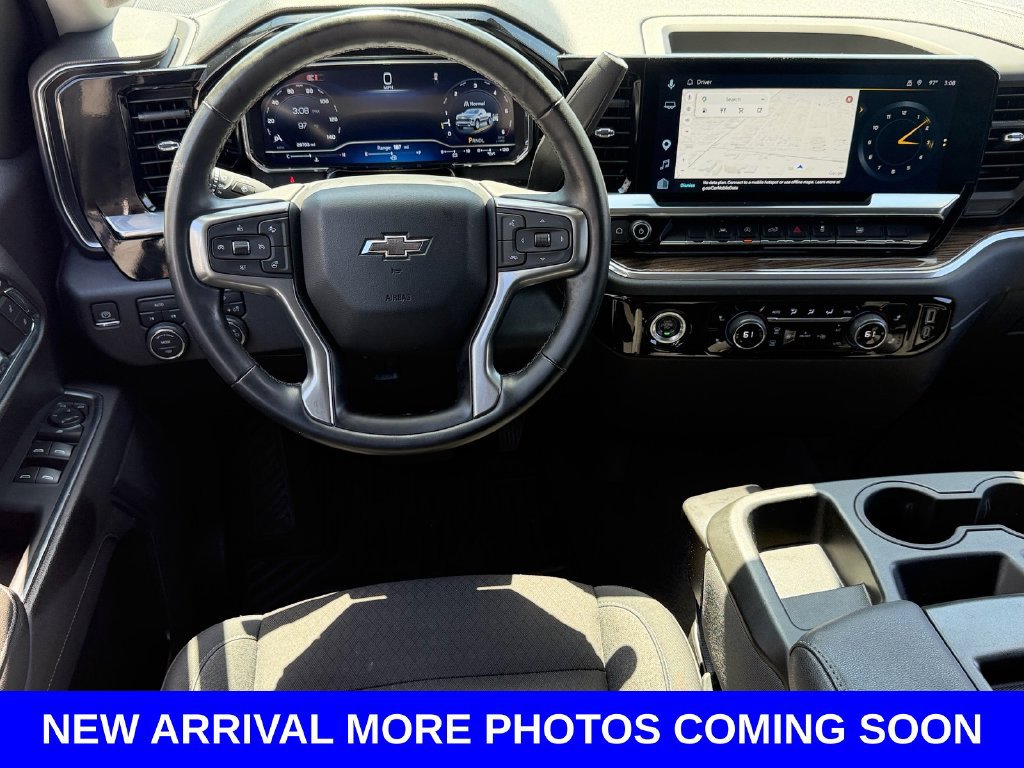 Certified 2024 Chevrolet Silverado 1500 RST AWD/4WD image 12