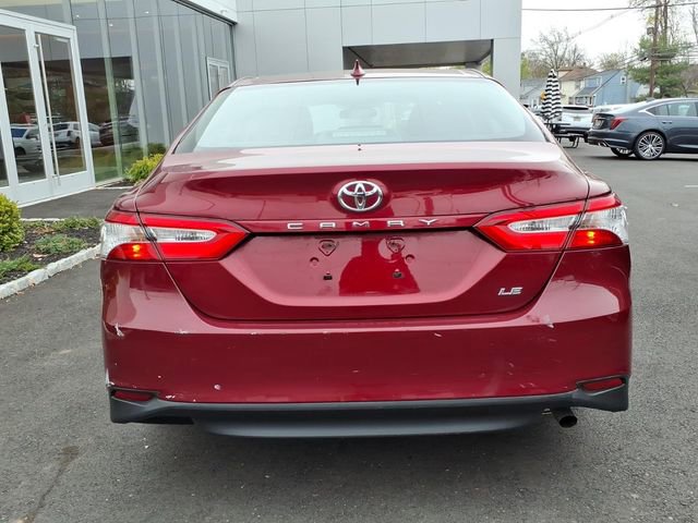 Used 2019 Toyota Camry LE FWD image 5
