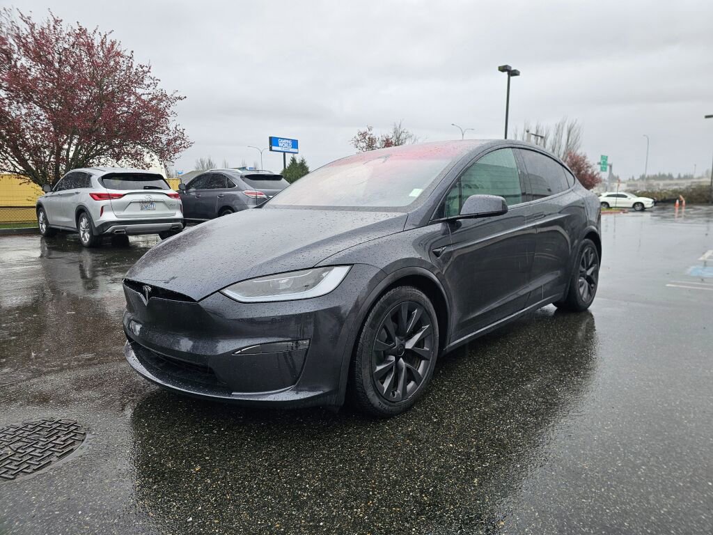 Used 2024 Tesla Model X Long Range image 3