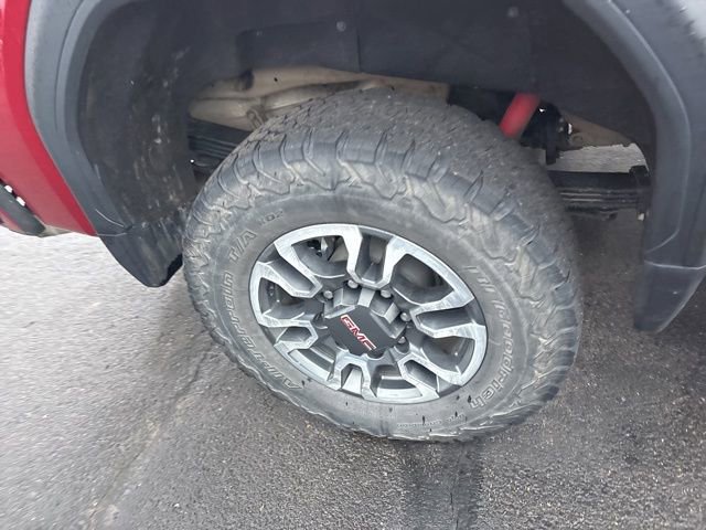 Used 2022 GMC Sierra 2500 AT4 w/ AT4 Preferred Package image 15