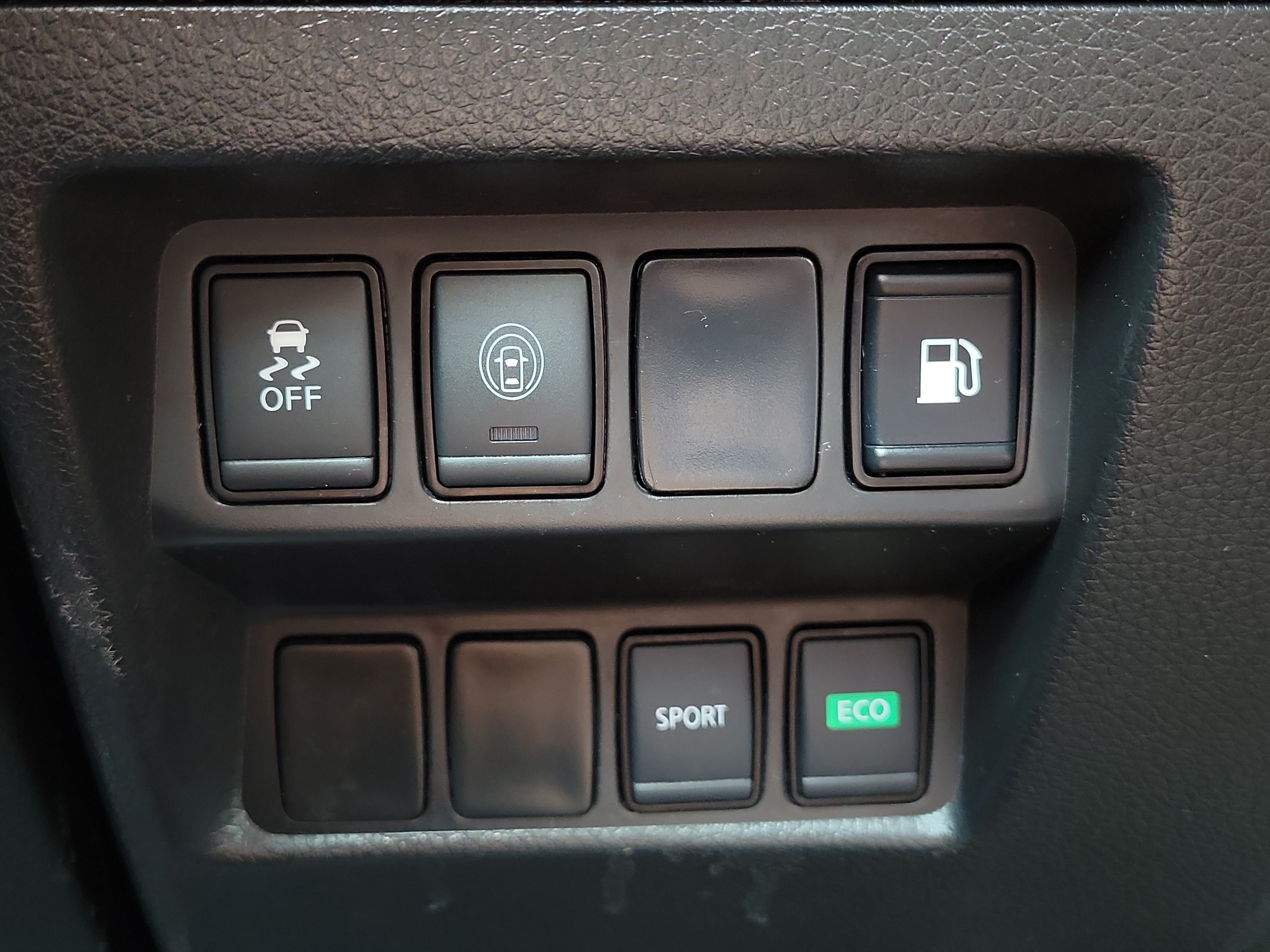 Used 2019 Nissan Rogue S w/ Special Edition Package FWD image 29