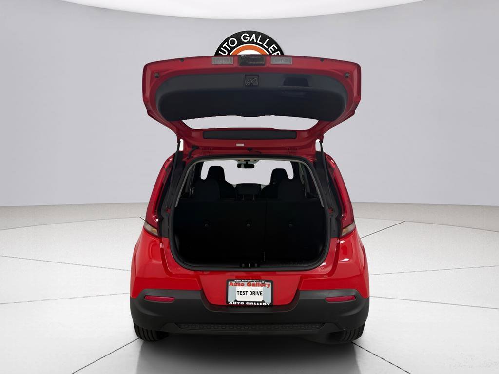 Used 2020 Kia Soul LX FWD image 23