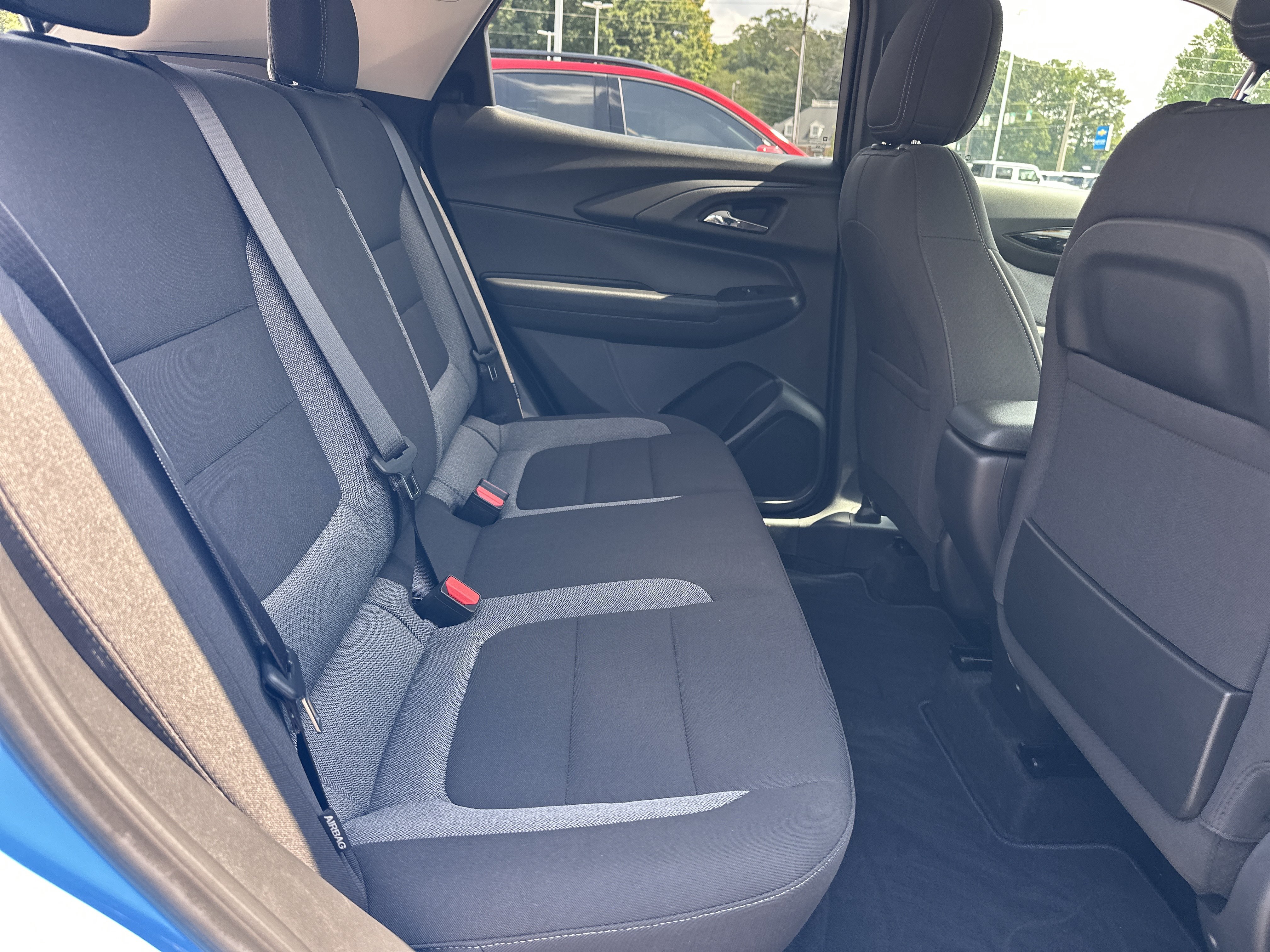 Used 2024 Chevrolet TrailBlazer LS w/ LS Convenience Package FWD image 16