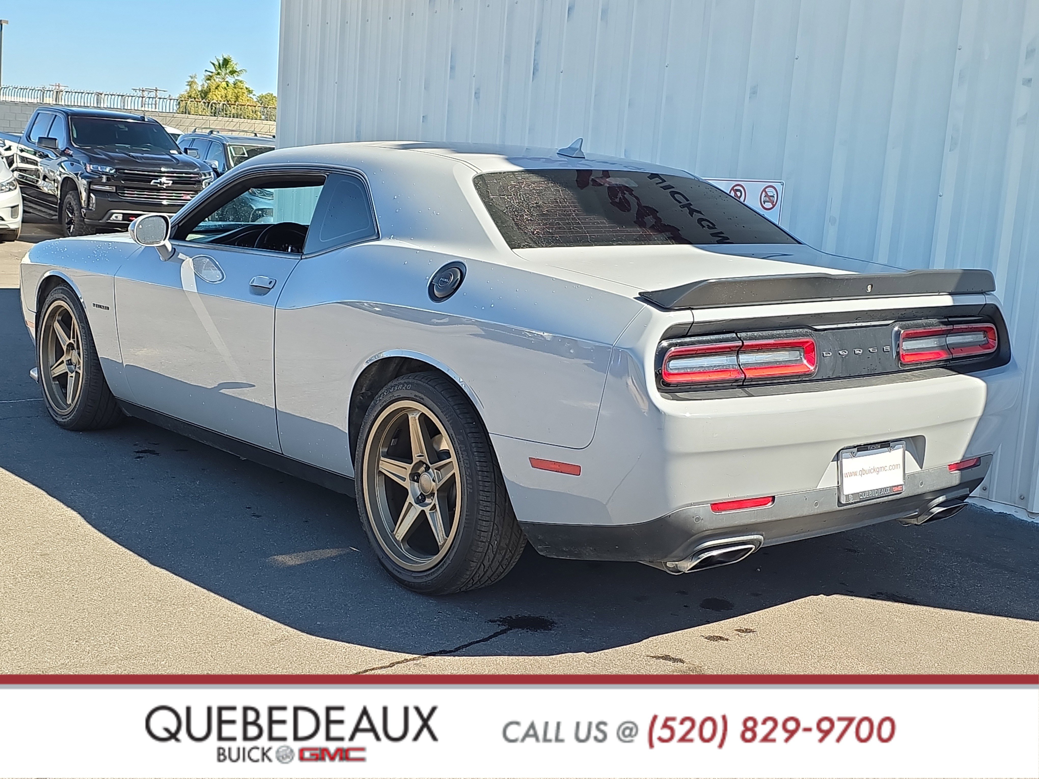 Used 2022 Dodge Challenger R/T w/ Plus Package image 5
