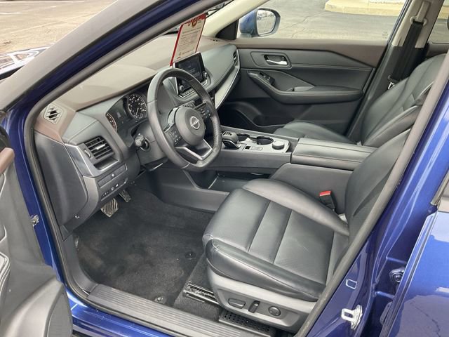 Certified 2023 Nissan Rogue SV w/ SV Premium B Package image 10