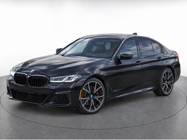 Used 2023 BMW 540i w/ M Sport Package RWD image 2