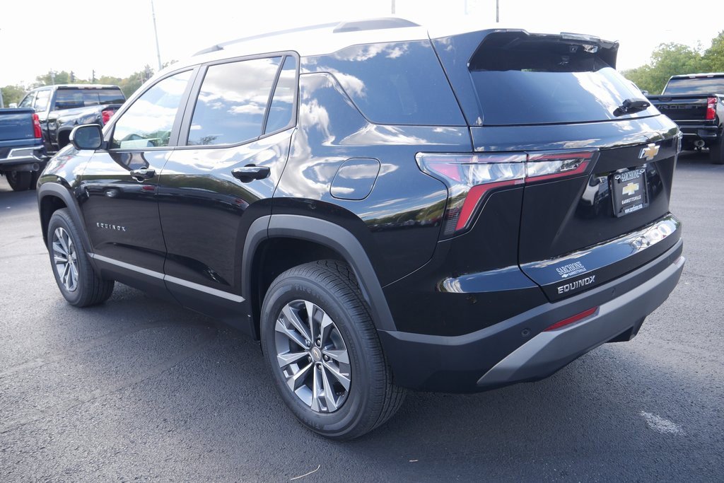 New 2025 Chevrolet Equinox LT w/ Convenience Package II image 3