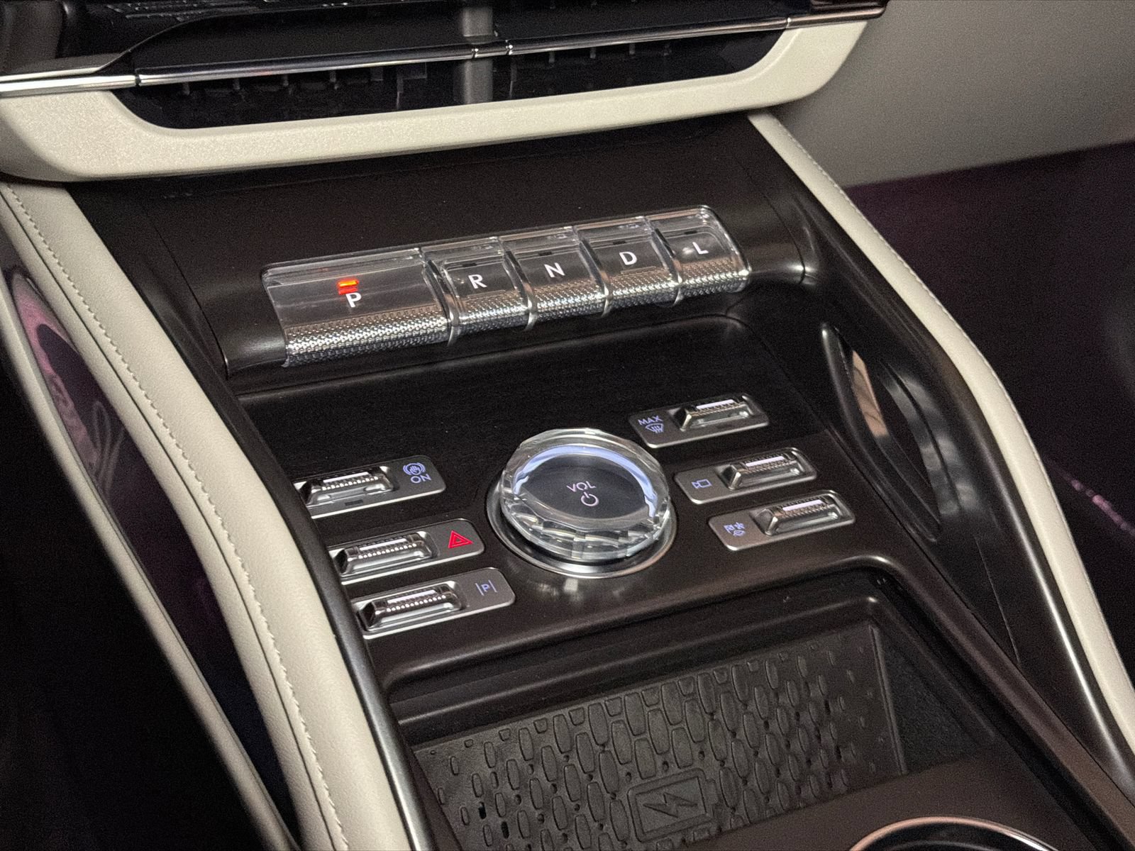 New 2026 Lincoln Nautilus Reserve AWD/4WD image 24