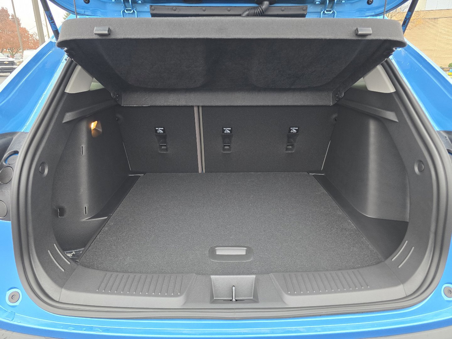 New 2025 Chevrolet Trax ACTIV w/ Driver Confidence Package image 11