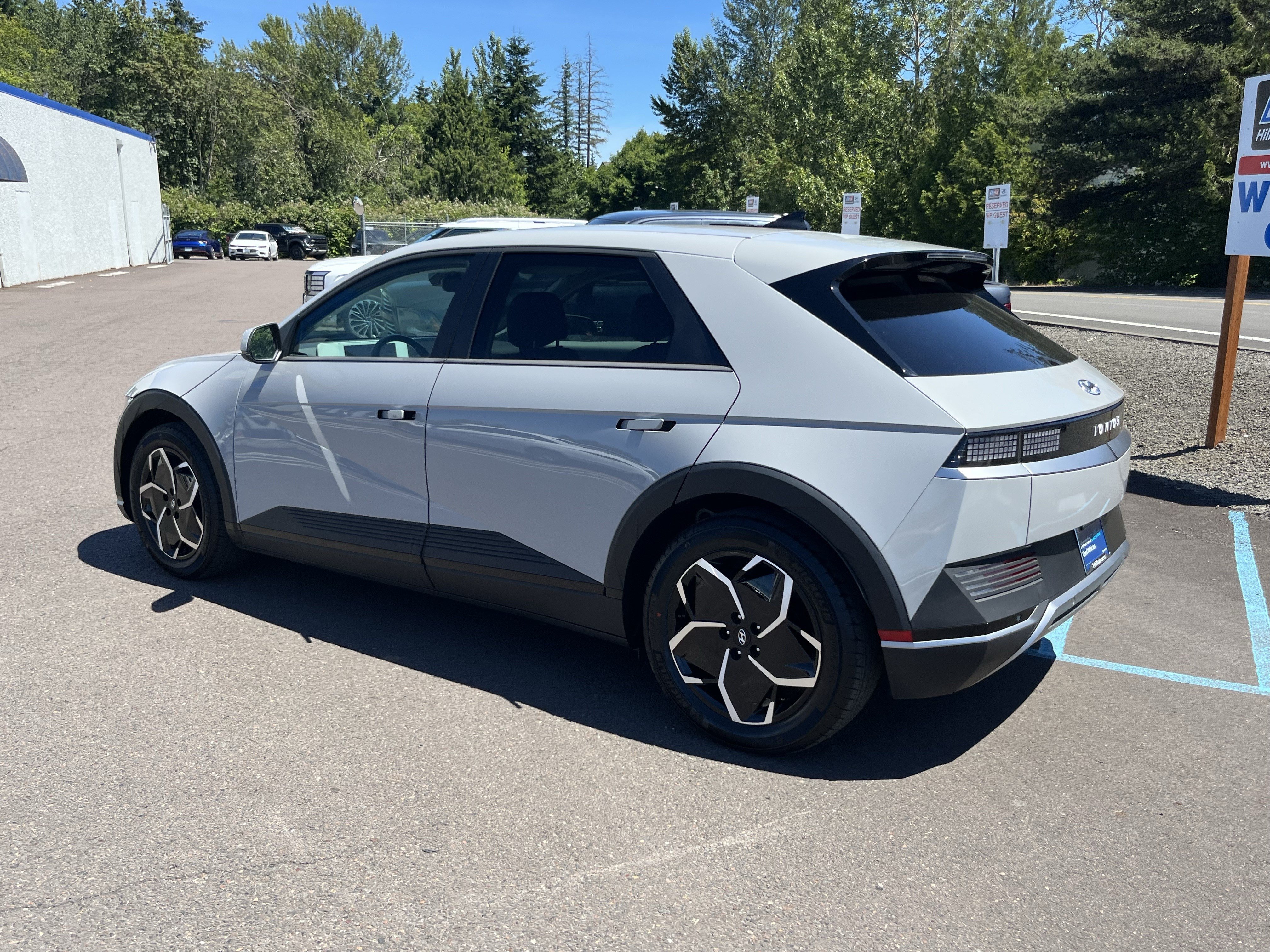 Certified 2024 Hyundai Ioniq 5 SEL RWD image 3