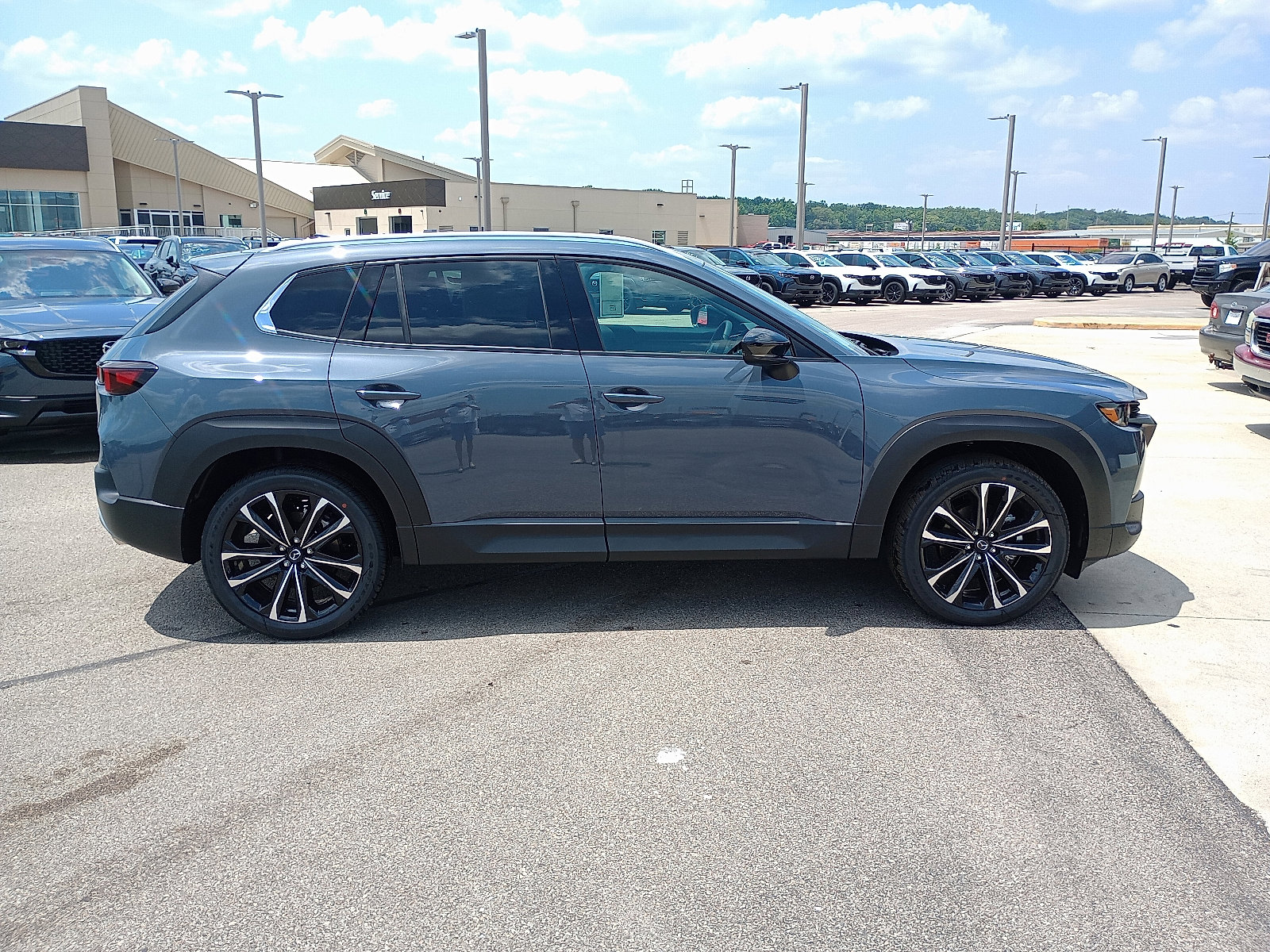 New 2025 MAZDA CX-50 AWD 2.5 Turbo w/ Premium Pkg image 2