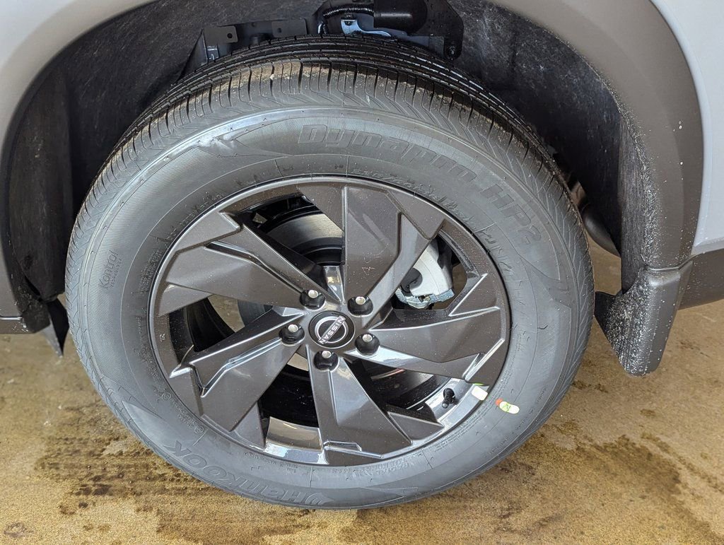 New 2026 Nissan Rogue SV image 11