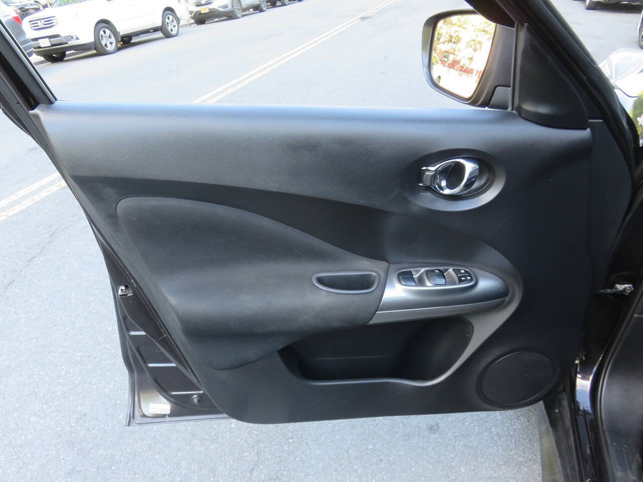 Used 2016 Nissan Juke S AWD/4WD image 26