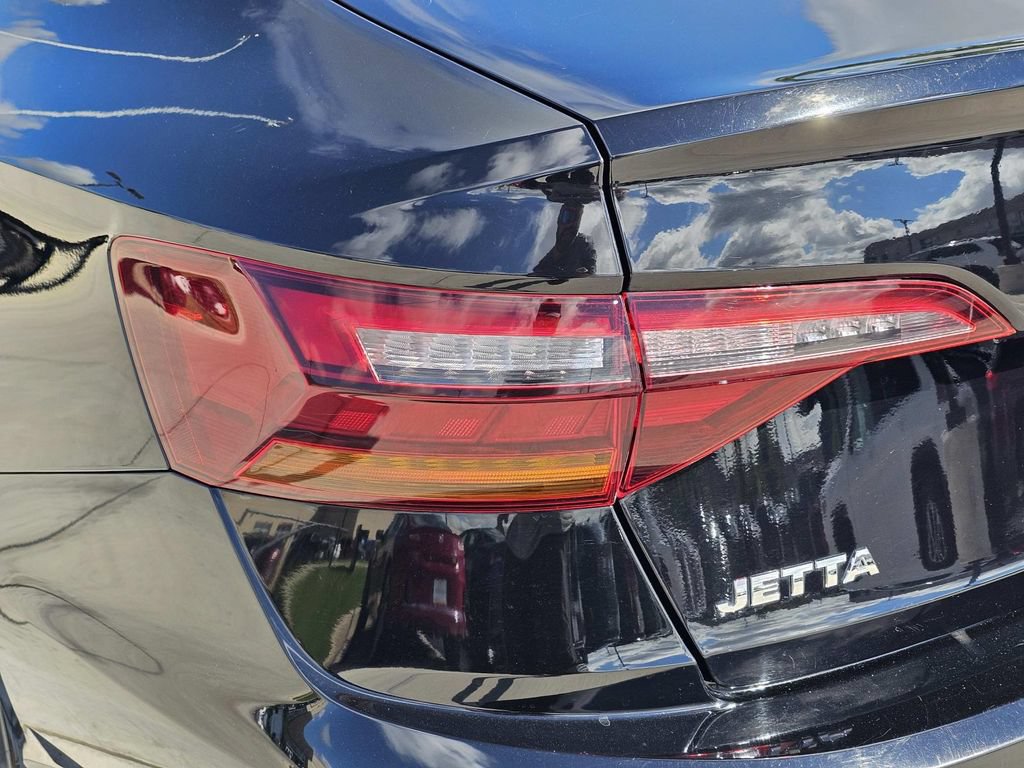 Used 2019 Volkswagen Jetta FWD image 10