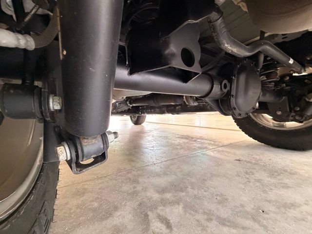 Used 2024 Jeep Wrangler Unlimited Sahara w/ Technology Group AWD/4WD image 53