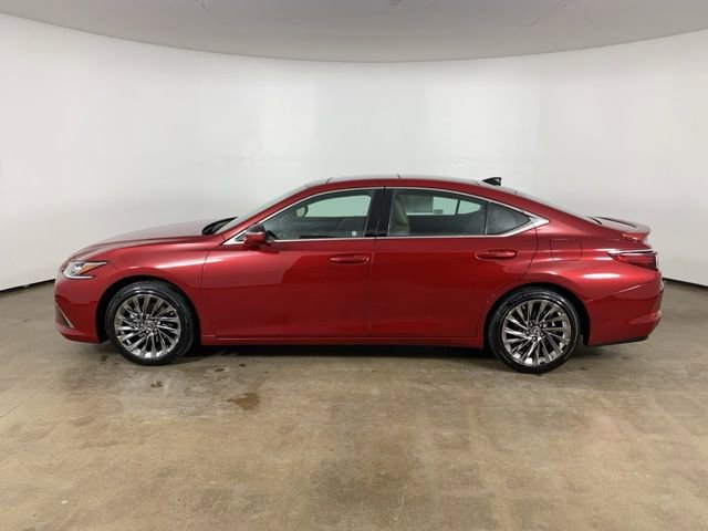 Used 2025 Lexus ES 350 Luxury w/ Accessory Package (Z2) image 16