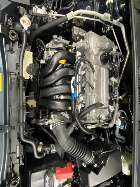 Used 2018 Toyota Corolla SE w/ Carpet Mat Package (TMS) FWD image 9