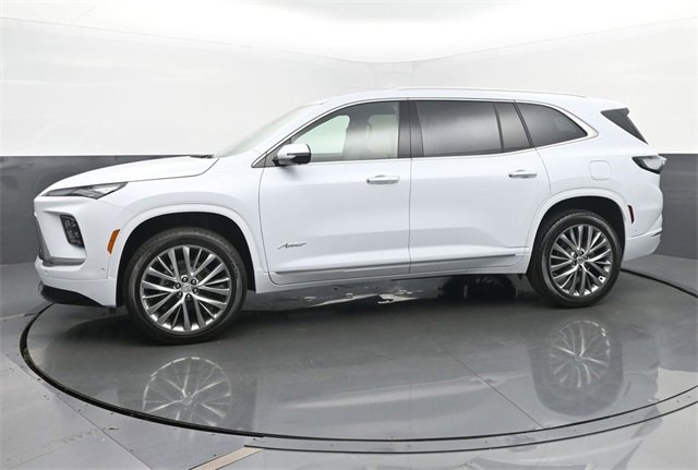 New 2026 Buick Enclave Avenir w/ Super Cruise Package image 2