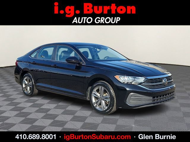 Used 2024 Volkswagen Jetta SE image 1