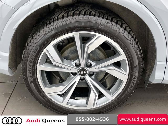 Used 2023 Audi Q4 e-tron Prestige w/ Black Optic Package image 7