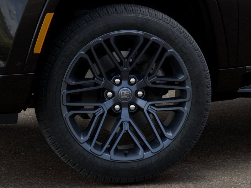 New 2026 Jeep Grand Wagoneer 4WD image 8