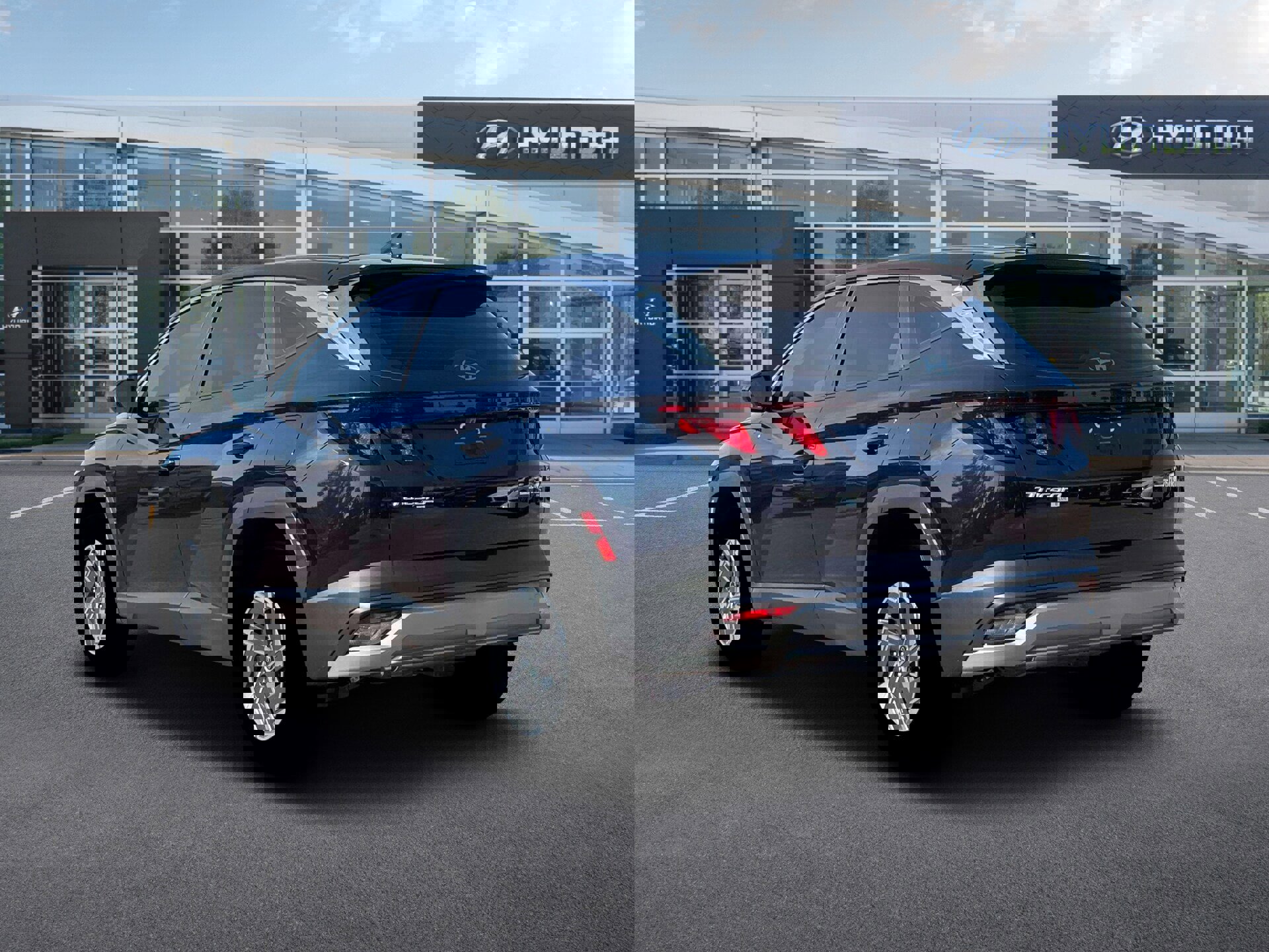 New 2026 Hyundai Tucson Blue SE image 5